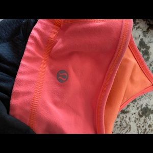 Lululemon Work Out top w/ bra